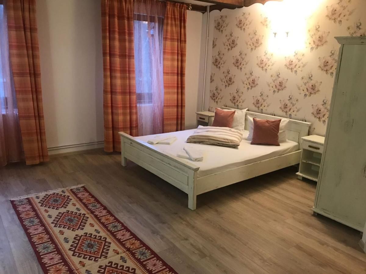 Гостевой дом Hanul Vestem Сибиу-10